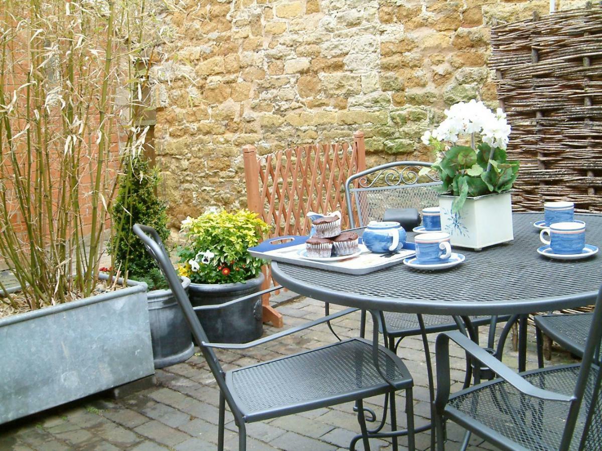 Odd Cottage Oddington  Exterior foto