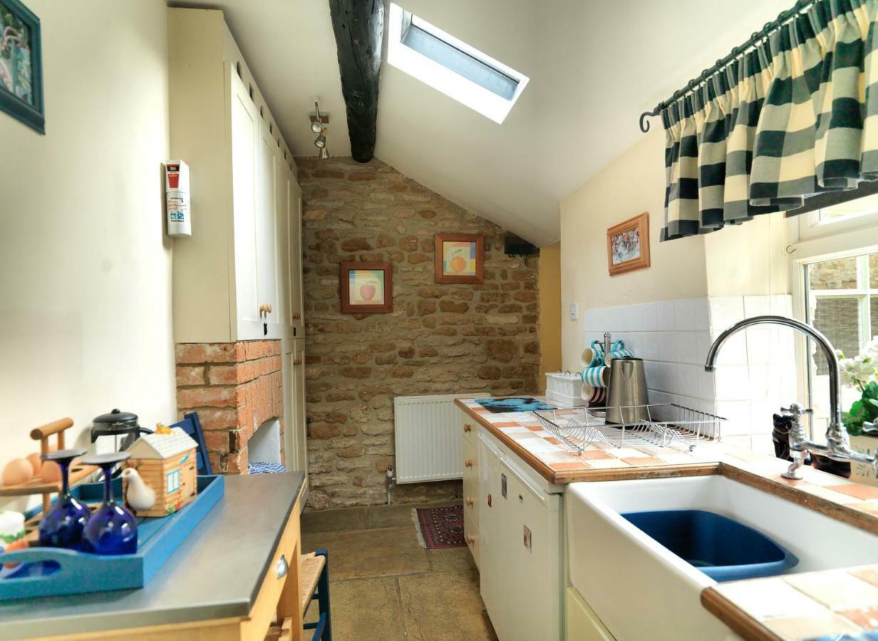 Odd Cottage Oddington  Exterior foto